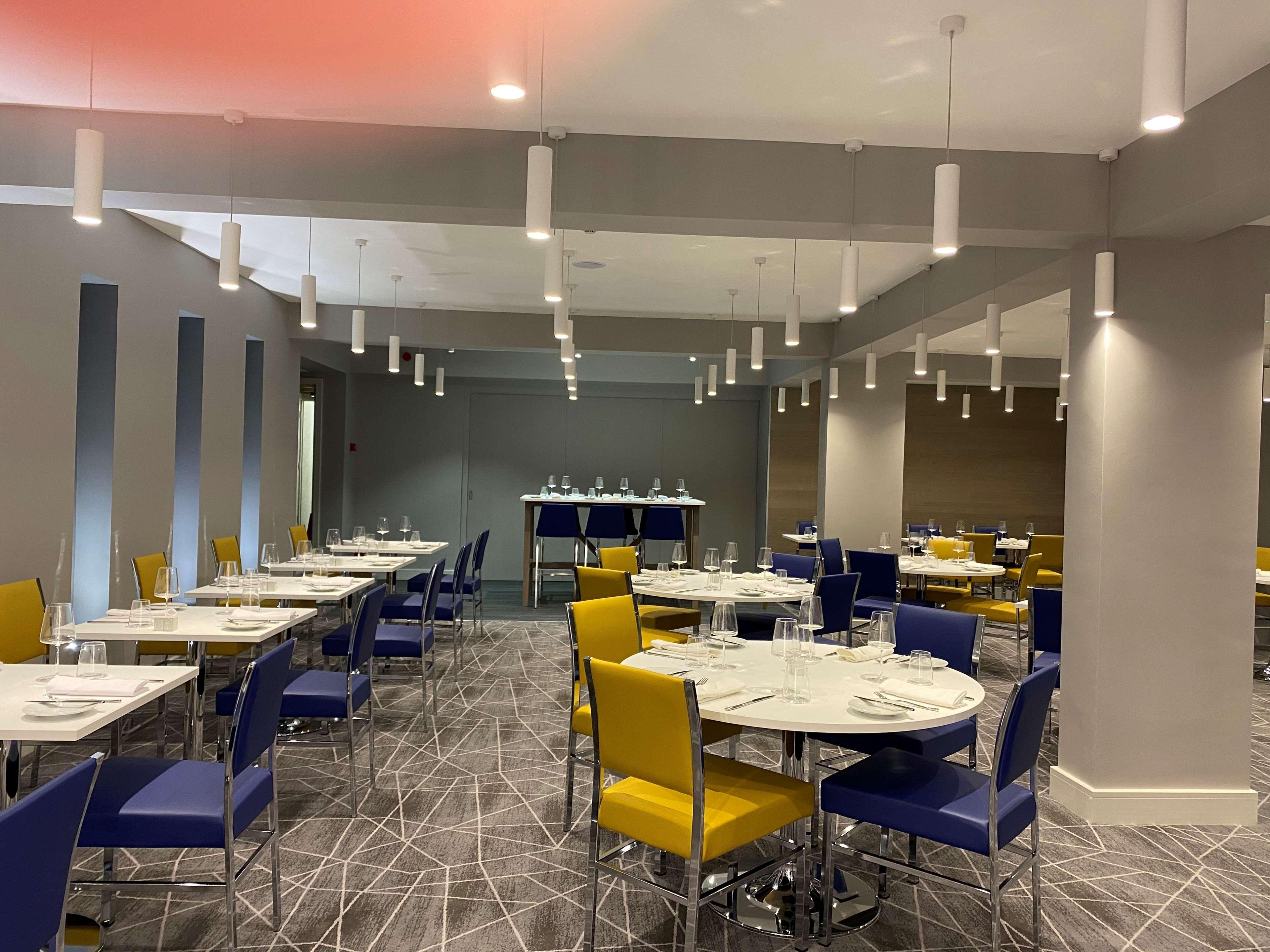 Best Western Premier Heronston Hotel & Spa Bridgend  Eksteriør bilde