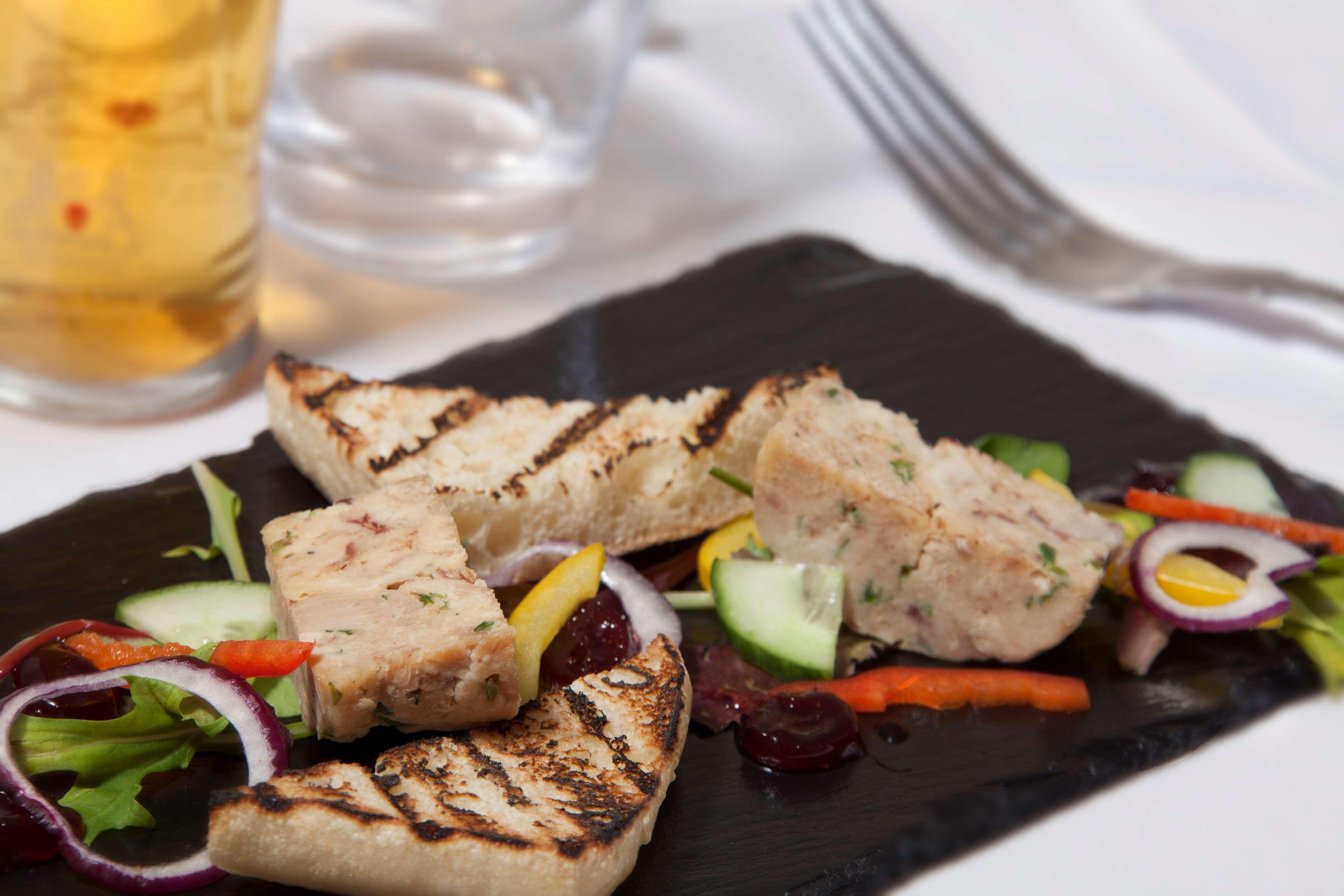 Best Western Premier Heronston Hotel & Spa Bridgend  Eksteriør bilde