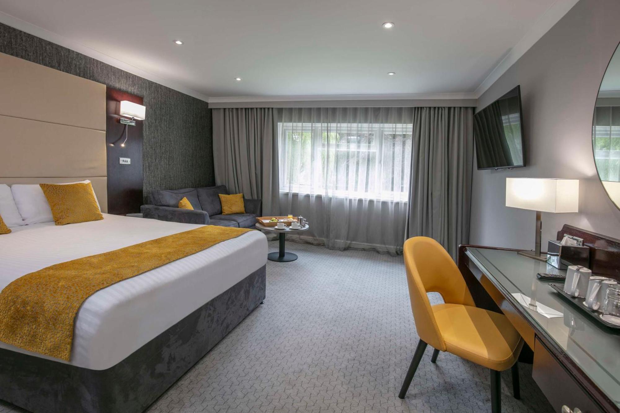 Best Western Premier Heronston Hotel & Spa Bridgend  Eksteriør bilde