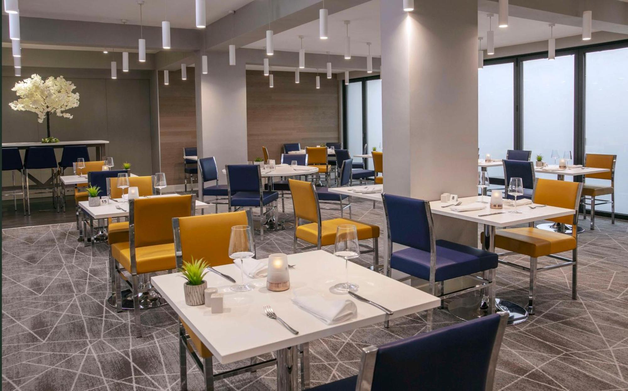 Best Western Premier Heronston Hotel & Spa Bridgend  Eksteriør bilde