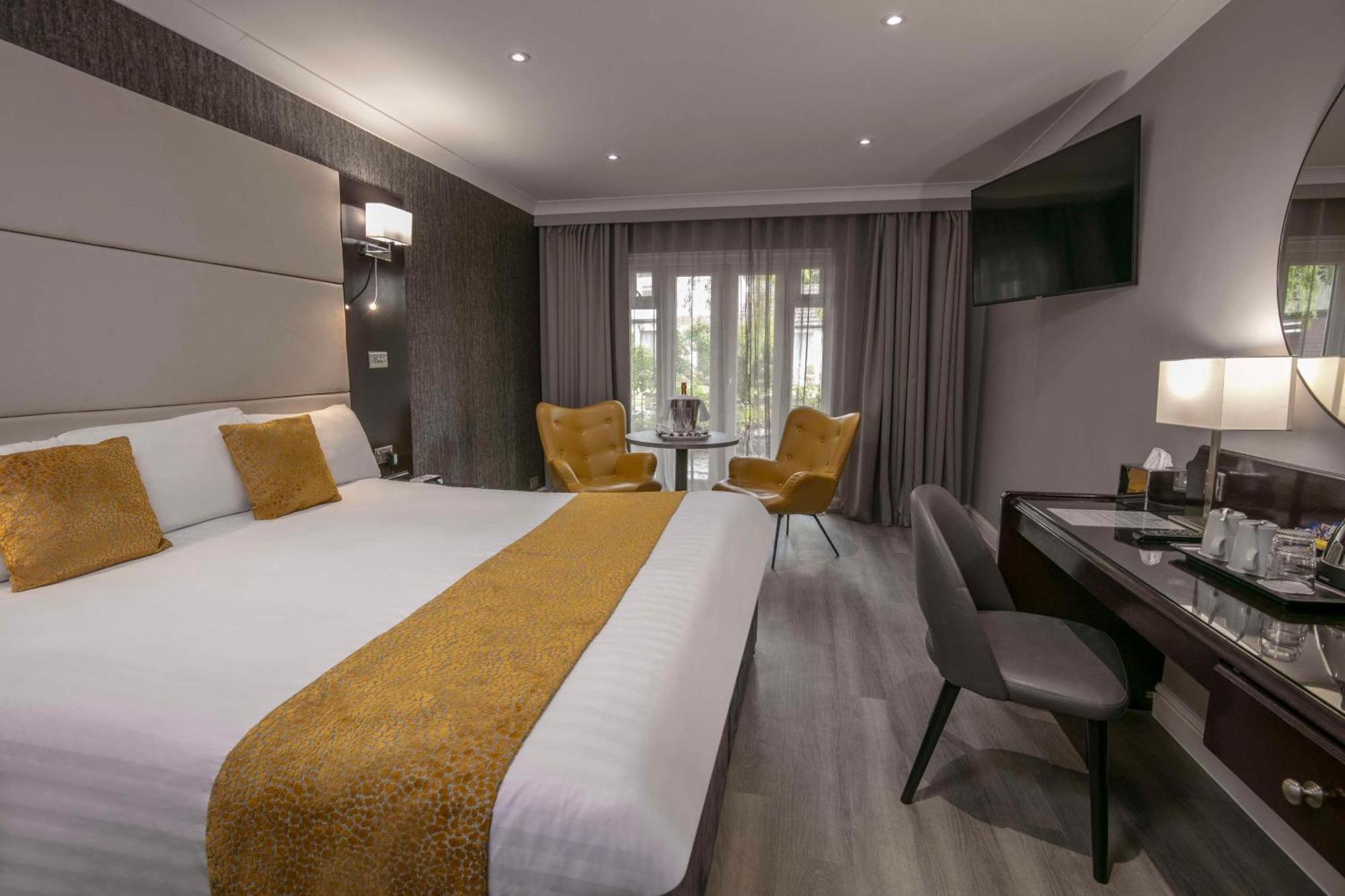 Best Western Premier Heronston Hotel & Spa Bridgend  Eksteriør bilde